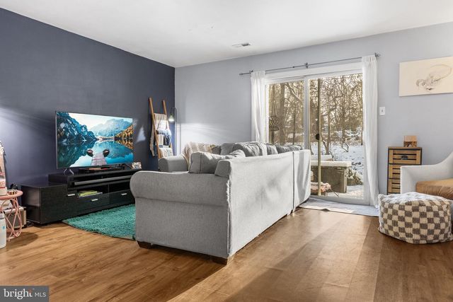 1237 GREELEY AVE, Warminster, PA 18974