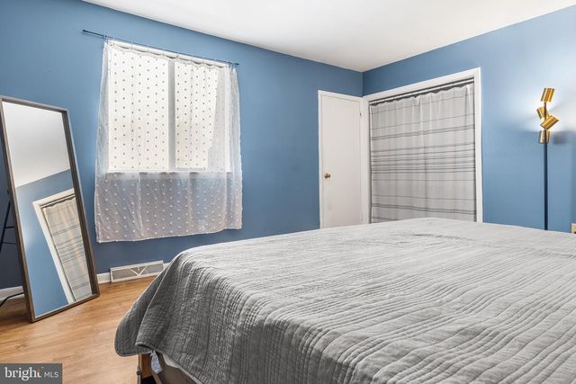 1237 GREELEY AVE, Warminster, PA 18974