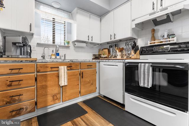 1237 GREELEY AVE, Warminster, PA 18974