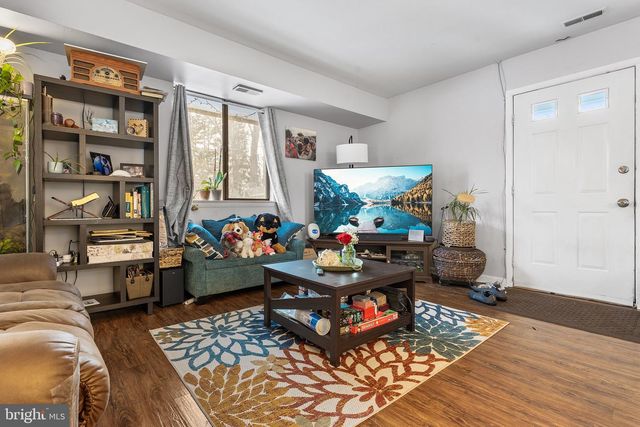 1237 GREELEY AVE, Warminster, PA 18974