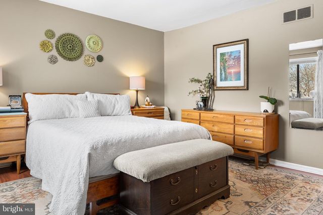 1237 GREELEY AVE, Warminster, PA 18974