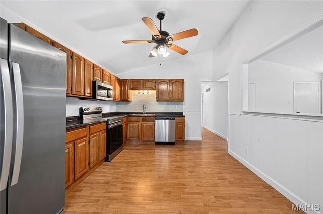 51 Cedar Field Drive, Pacific, MO 63069