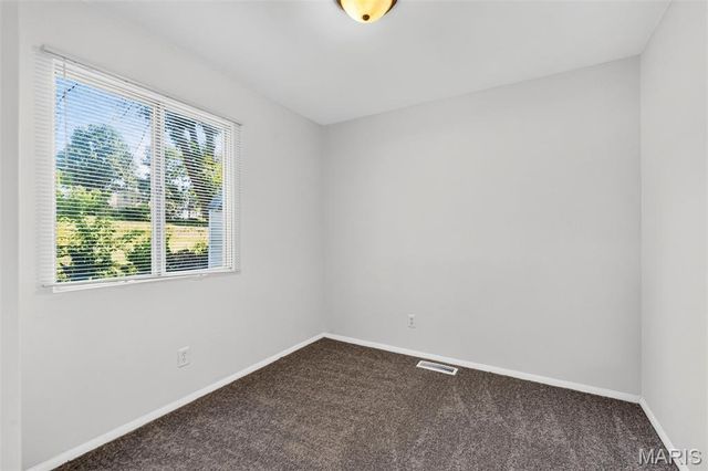 51 Cedar Field Drive, Pacific, MO 63069
