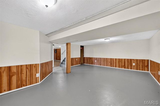 51 Cedar Field Drive, Pacific, MO 63069