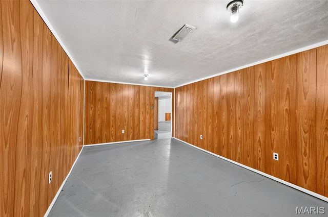 51 Cedar Field Drive, Pacific, MO 63069