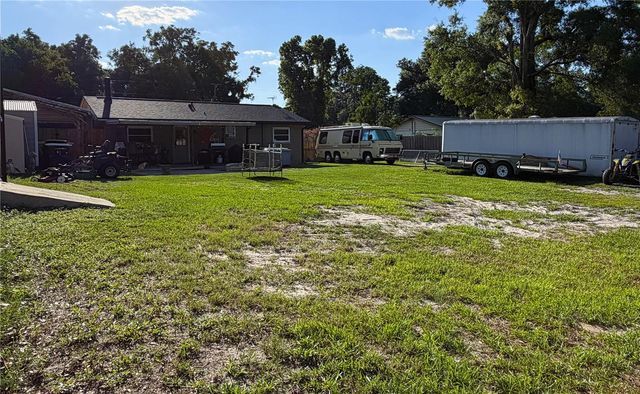 18143 NW 251ST TERRACE, High Springs, FL 32643