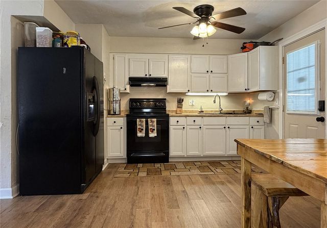 18143 NW 251ST TERRACE, High Springs, FL 32643