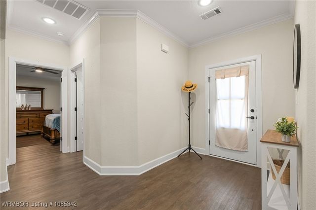 8323 Mclaren Drive, Fort Smith, AR 72916