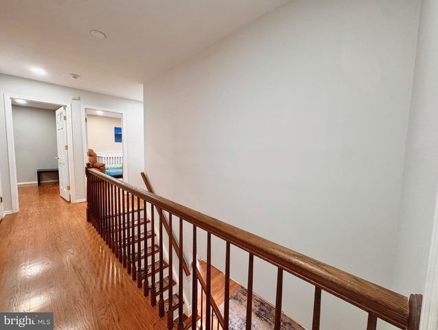24 POPLAR AVE, North Brunswick, NJ 08902