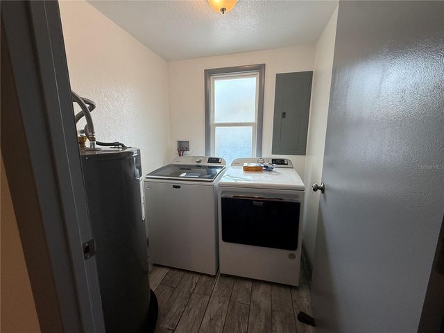 907 N WABASH AVE, Lakeland, FL 33815