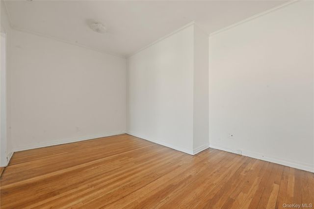 196-32 Pompeii Avenue 2C, Holliswood, NY 11423