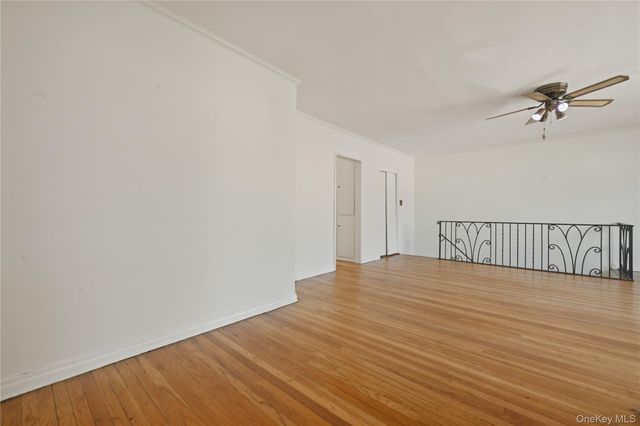 196-32 Pompeii Avenue 2C, Holliswood, NY 11423