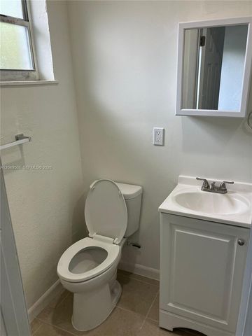 467 NW 8th Street 4, Miami, FL 33136
