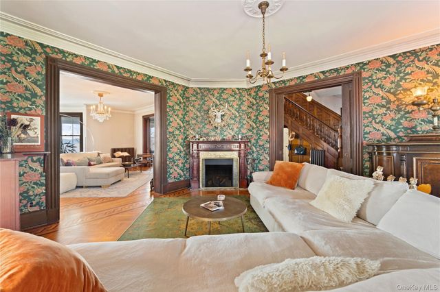28 Hamilton Avenue, Ossining, NY 10562