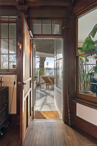 28 Hamilton Avenue, Ossining, NY 10562