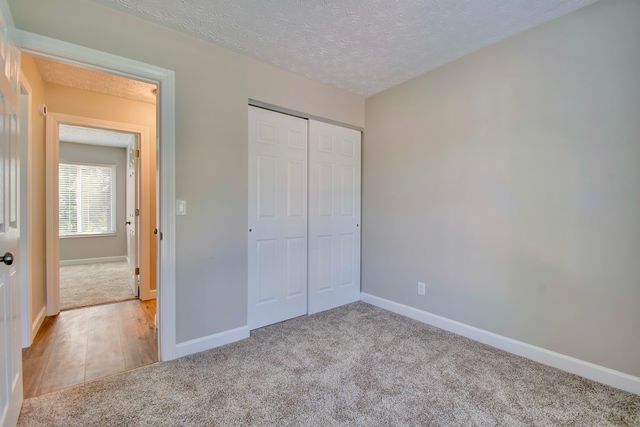 6174 Ridgewood Court, Florence, KY 41042