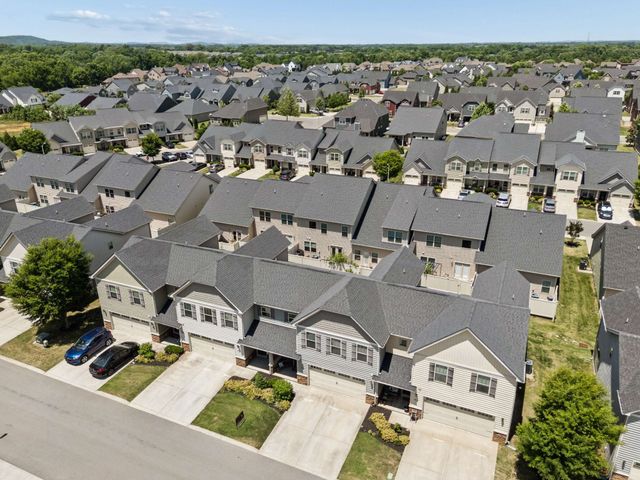 4416 Sunday Silence Way, Murfreesboro, TN 37128