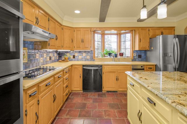 6801 Lanewood Lane N, Maple Grove, MN 55311