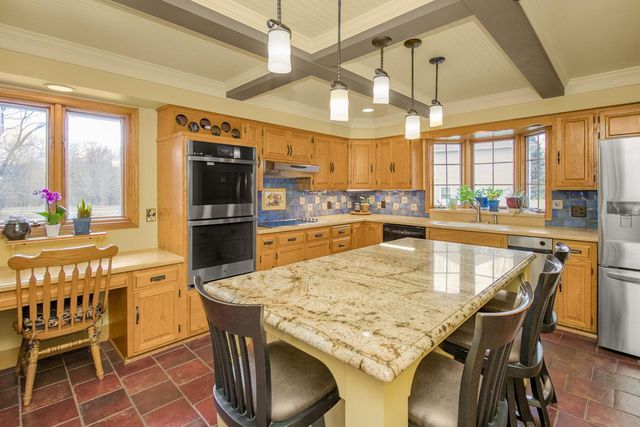 6801 Lanewood Lane N, Maple Grove, MN 55311