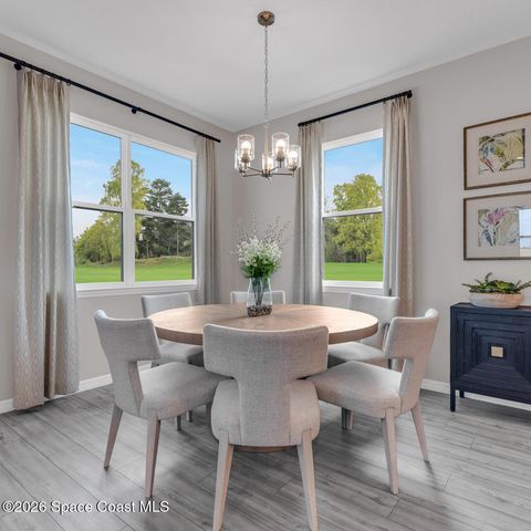 906 Castleford Avenue NE, Palm Bay, FL 32905