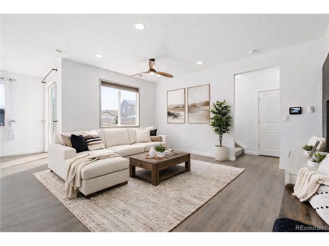 8518 Cheraw St, Littleton, CO 80125