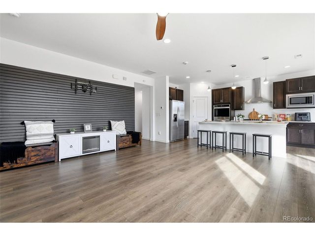 8518 Cheraw St, Littleton, CO 80125