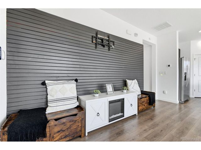 8518 Cheraw St, Littleton, CO 80125