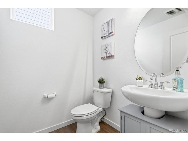 8518 Cheraw St, Littleton, CO 80125