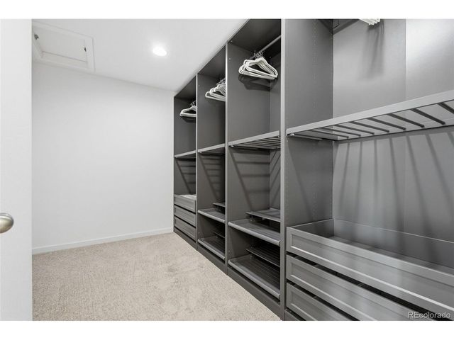 8518 Cheraw St, Littleton, CO 80125