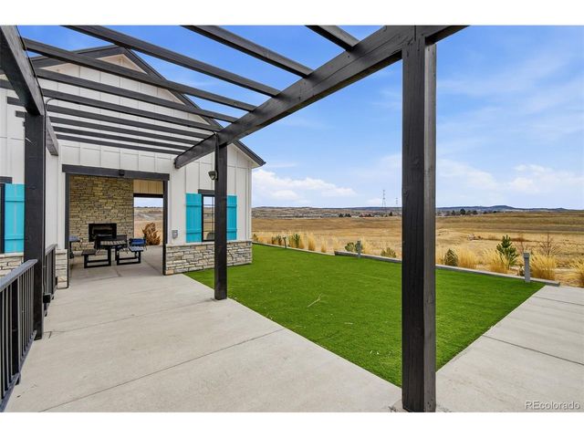 8518 Cheraw St, Littleton, CO 80125