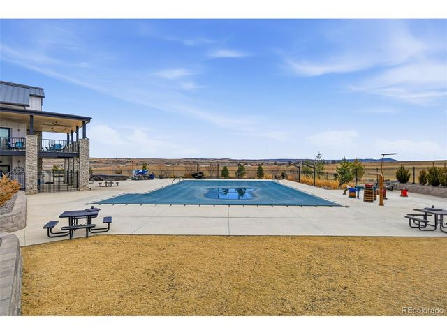 8518 Cheraw St, Littleton, CO 80125