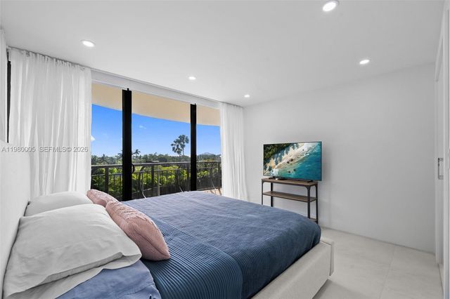 2843 S Bayshore Dr 5F, Miami, FL 33133