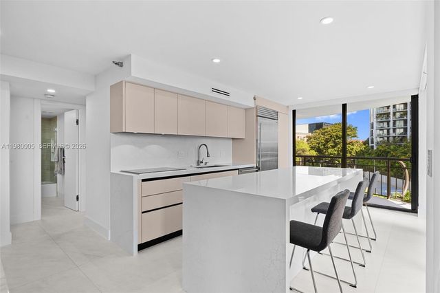 2843 S Bayshore Dr 5F, Miami, FL 33133