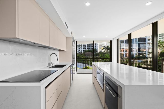 2843 S Bayshore Dr 5F, Miami, FL 33133