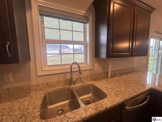 203 Butterfield Drive, Elizabethtown, KY 42701