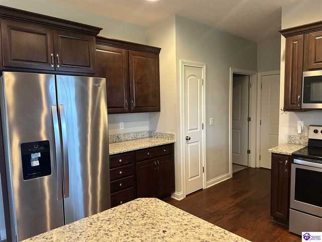 203 Butterfield Drive, Elizabethtown, KY 42701