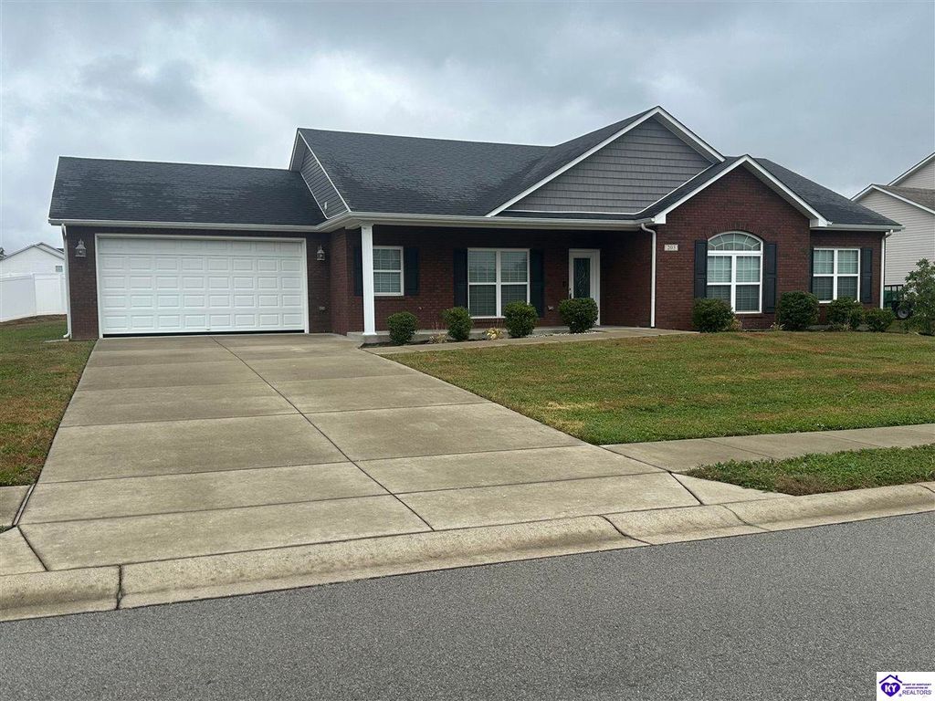 203 Butterfield Drive, Elizabethtown, KY 42701