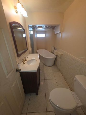 725 43RD AVENUE N, St Petersburg, FL 33703