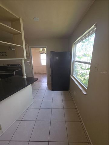 725 43RD AVENUE N, St Petersburg, FL 33703