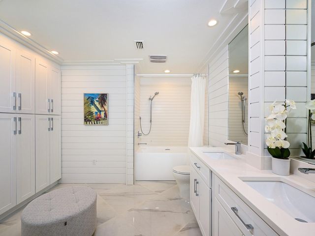 5510 CHANTECLAIRE 46, Sarasota, FL 34235