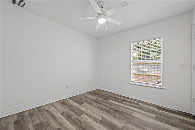 415 NW 10TH STREET, Gainesville, FL 32601