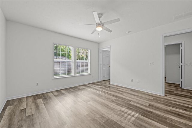 415 NW 10TH STREET, Gainesville, FL 32601