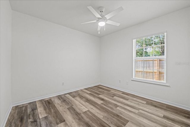 415 NW 10TH STREET, Gainesville, FL 32601