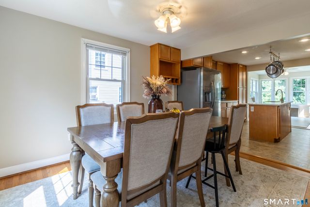 21 Overland Street, Manchester, CT 06040