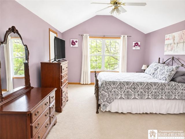 109 Sandpiper Lane, Grand Island, NY 14072