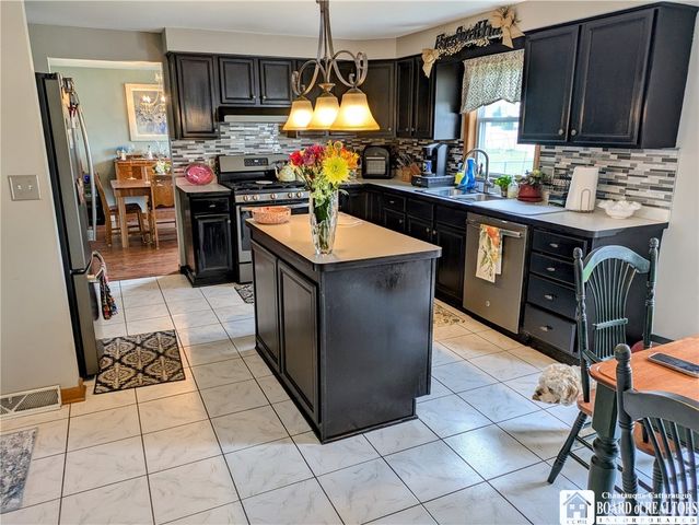 109 Sandpiper Lane, Grand Island, NY 14072