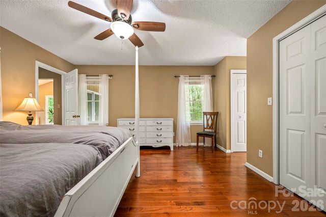 66 Oakwood Lane, Columbus, NC 28722