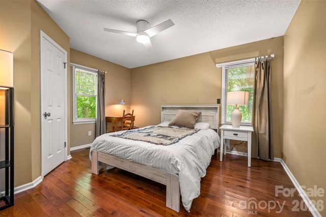 66 Oakwood Lane, Columbus, NC 28722
