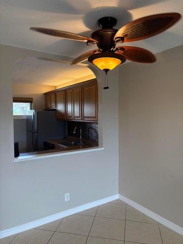 2770 S Garden Drive 304, Lake Worth, FL 33461