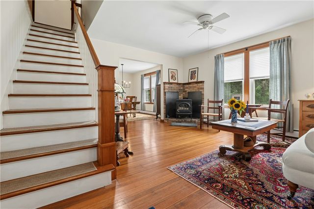 29 Howland Avenue, Jamestown, RI 02835